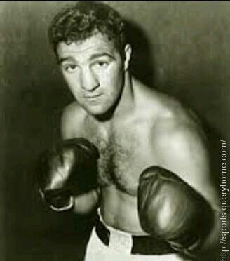 Marciano holds the record with heavyweight Brian Nielsen for the longest undefeated streak by a heavyweight.