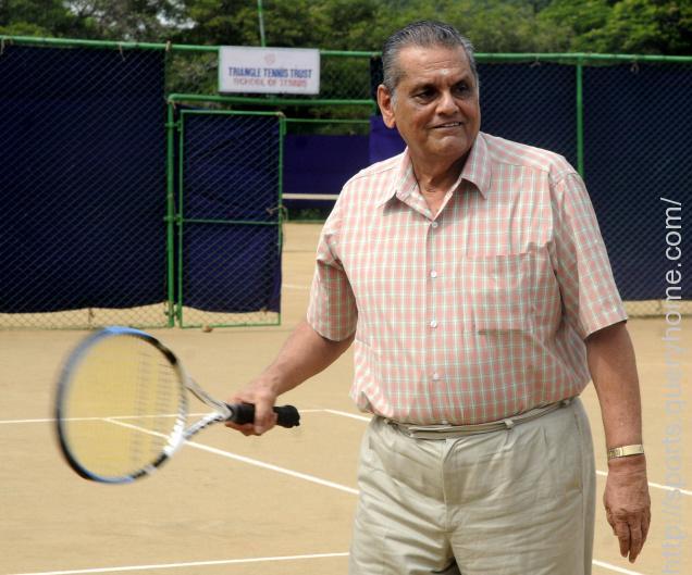 Ramanathan Krishnan the first Indian, to reach the semi final in Wimbledon Tennis Championship